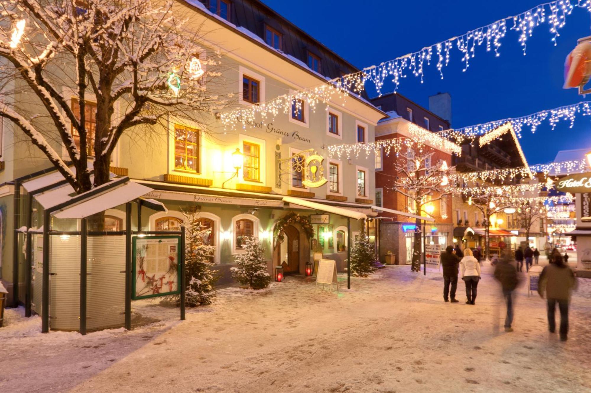 Hotel Gruener Baum Zell am See Luaran gambar