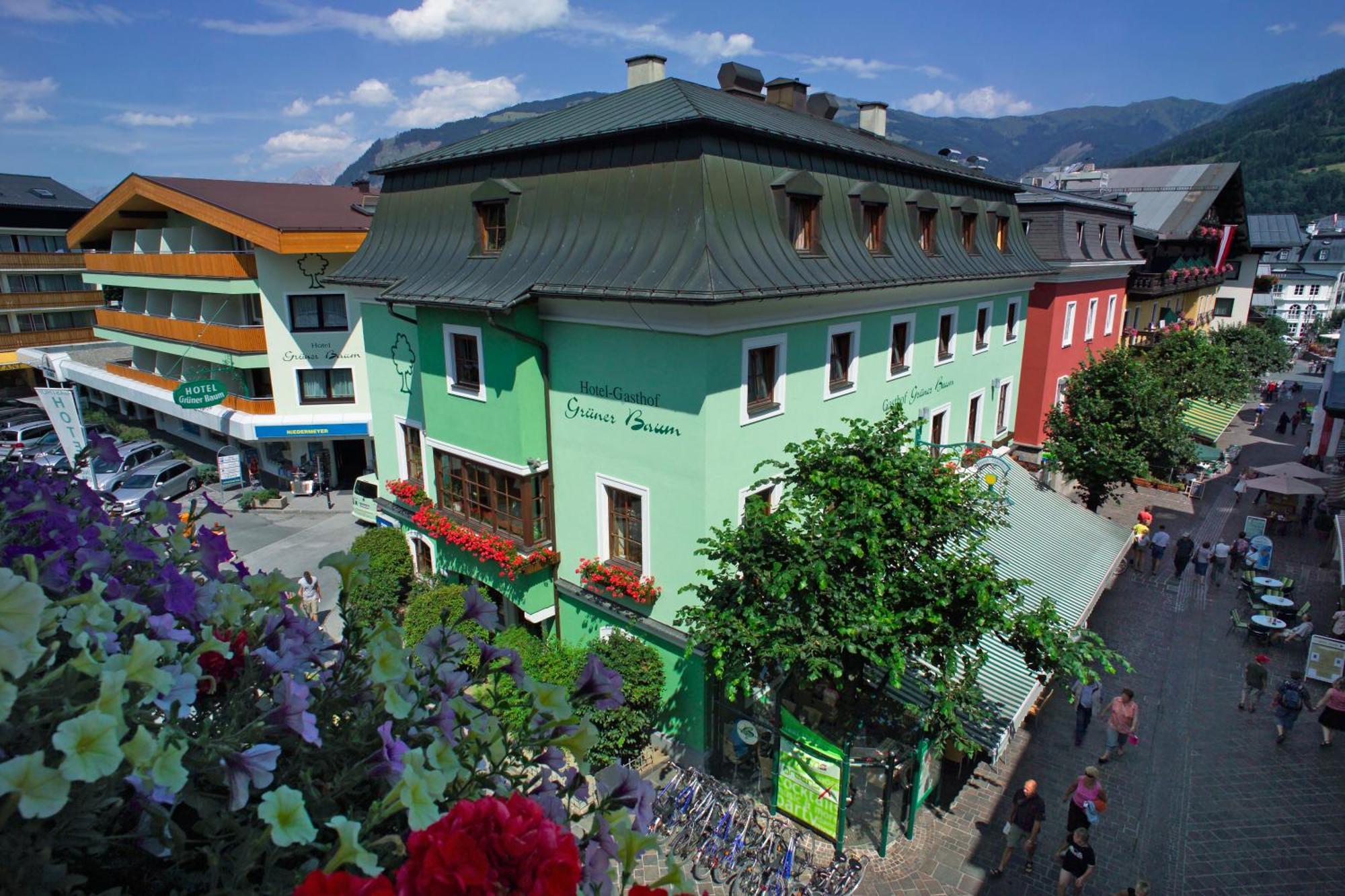Hotel Gruener Baum Zell am See Luaran gambar