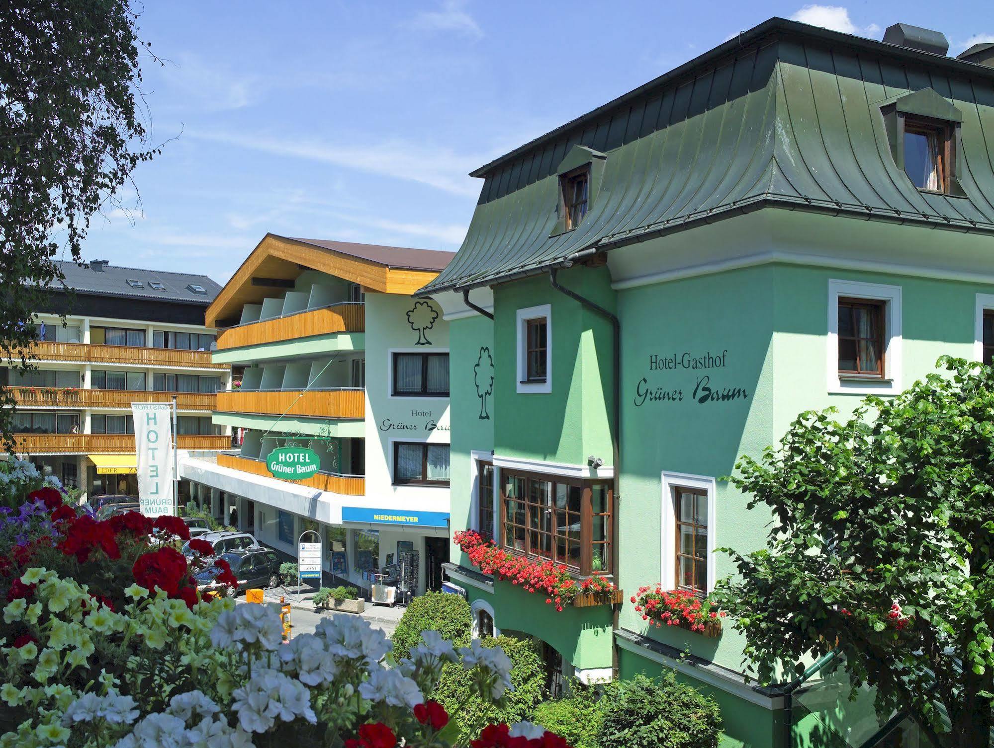 Hotel Gruener Baum Zell am See Luaran gambar
