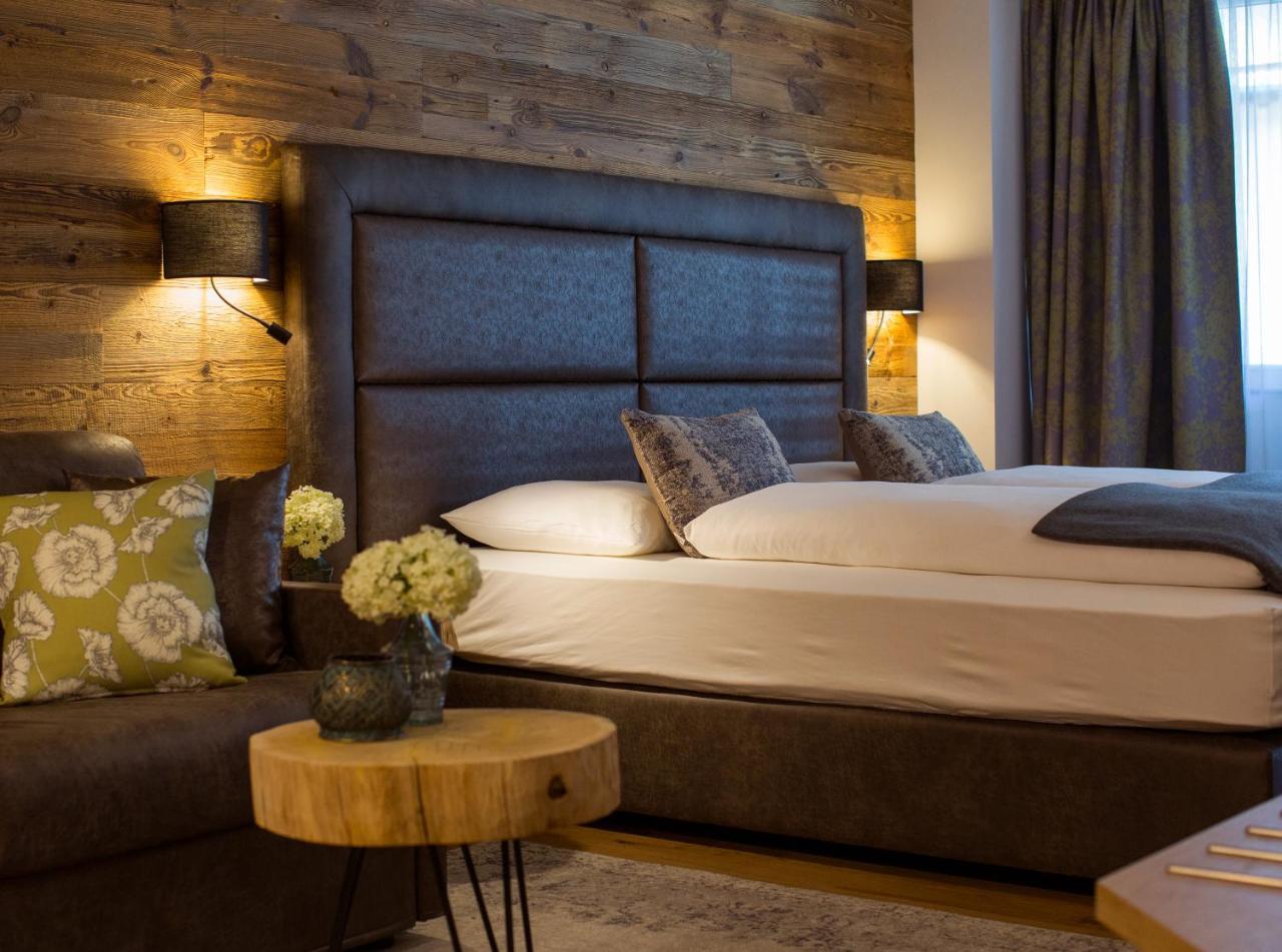 Hotel Gruener Baum Zell am See Luaran gambar